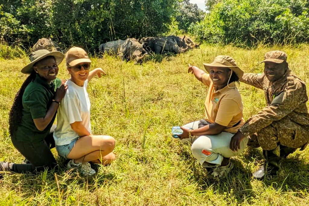 8-days-uganda-big-five-safari-primate-tour