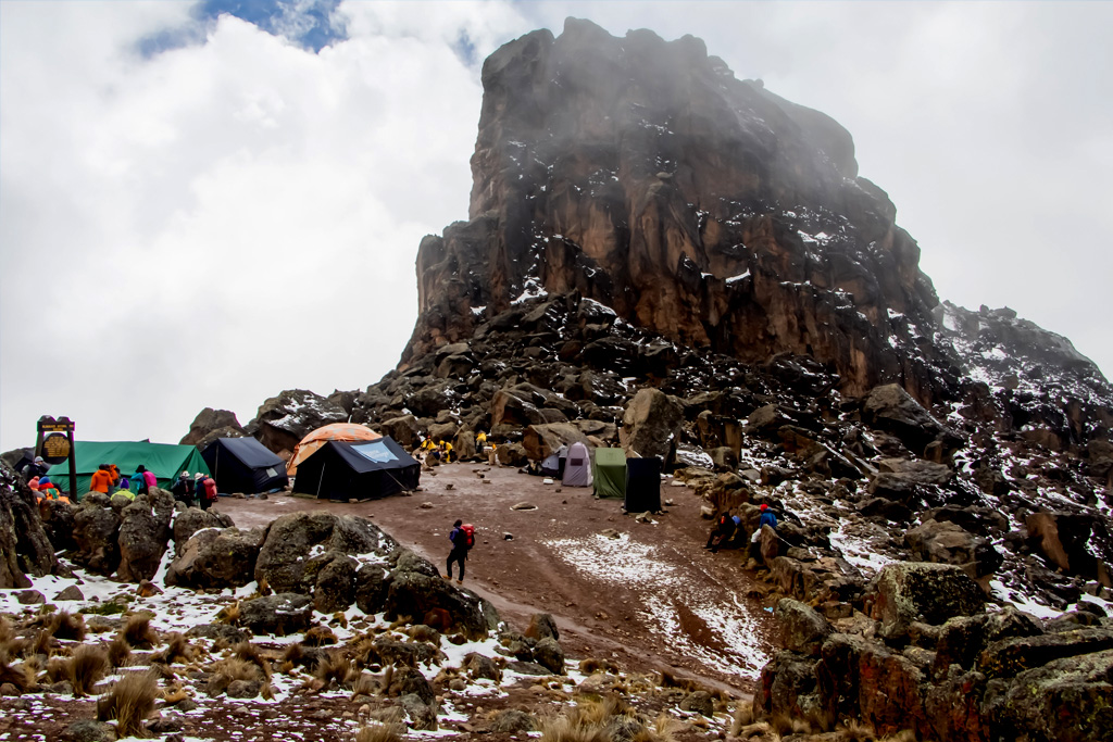 mount-kilimanjaro-via-machame-route-tented-climb
