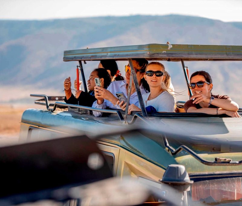 the-ngorongoro-trail-manyara-ngorongoro